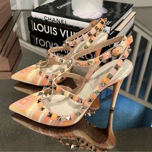Valentino Rockstud Limited Edition Size 6.5